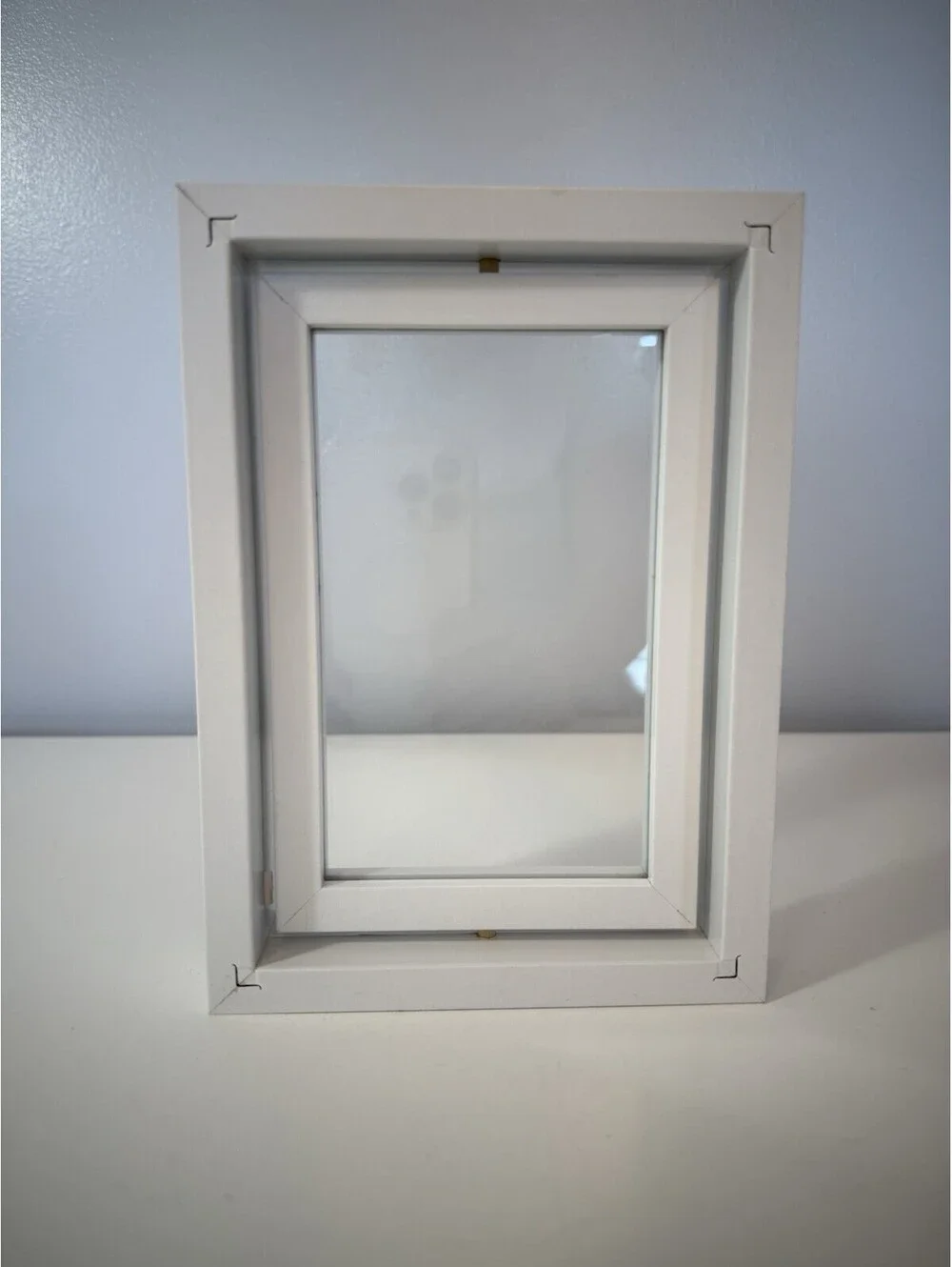 Picture Frames White 4x6 Rotating Floating Double Sided Vertical Horizontal 2pk